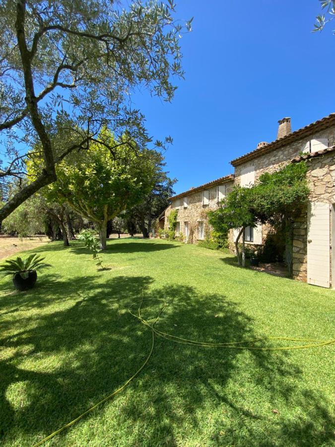 Villa Provencale Familiale Avec Piscine Grimaud Eksteriør bilde